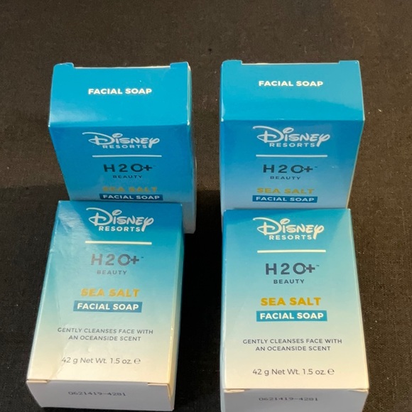 4pcs DISNEY H2O bundle - Picture 2 of 3